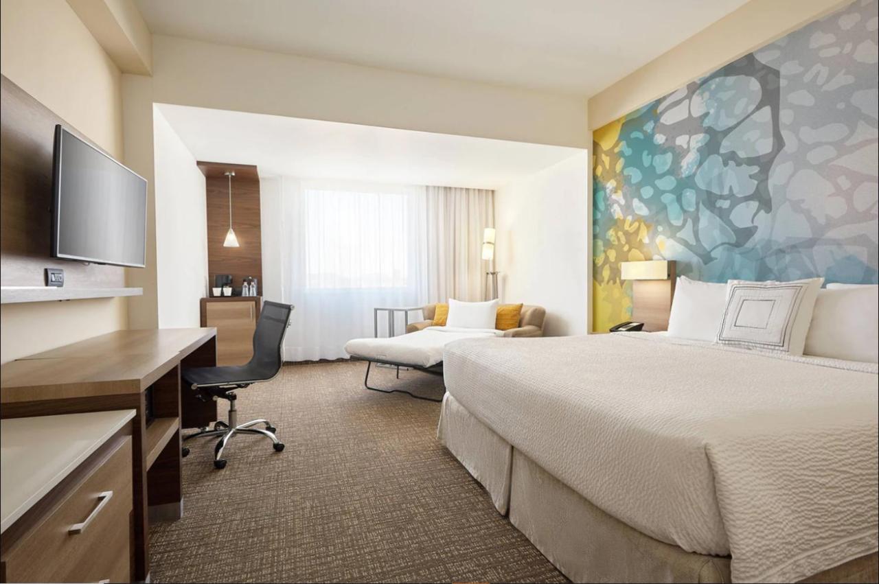 Courtyard By Marriott הרמוסיו חדר תמונה