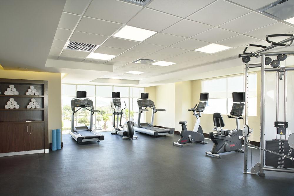 Courtyard By Marriott הרמוסיו מראה חיצוני תמונה