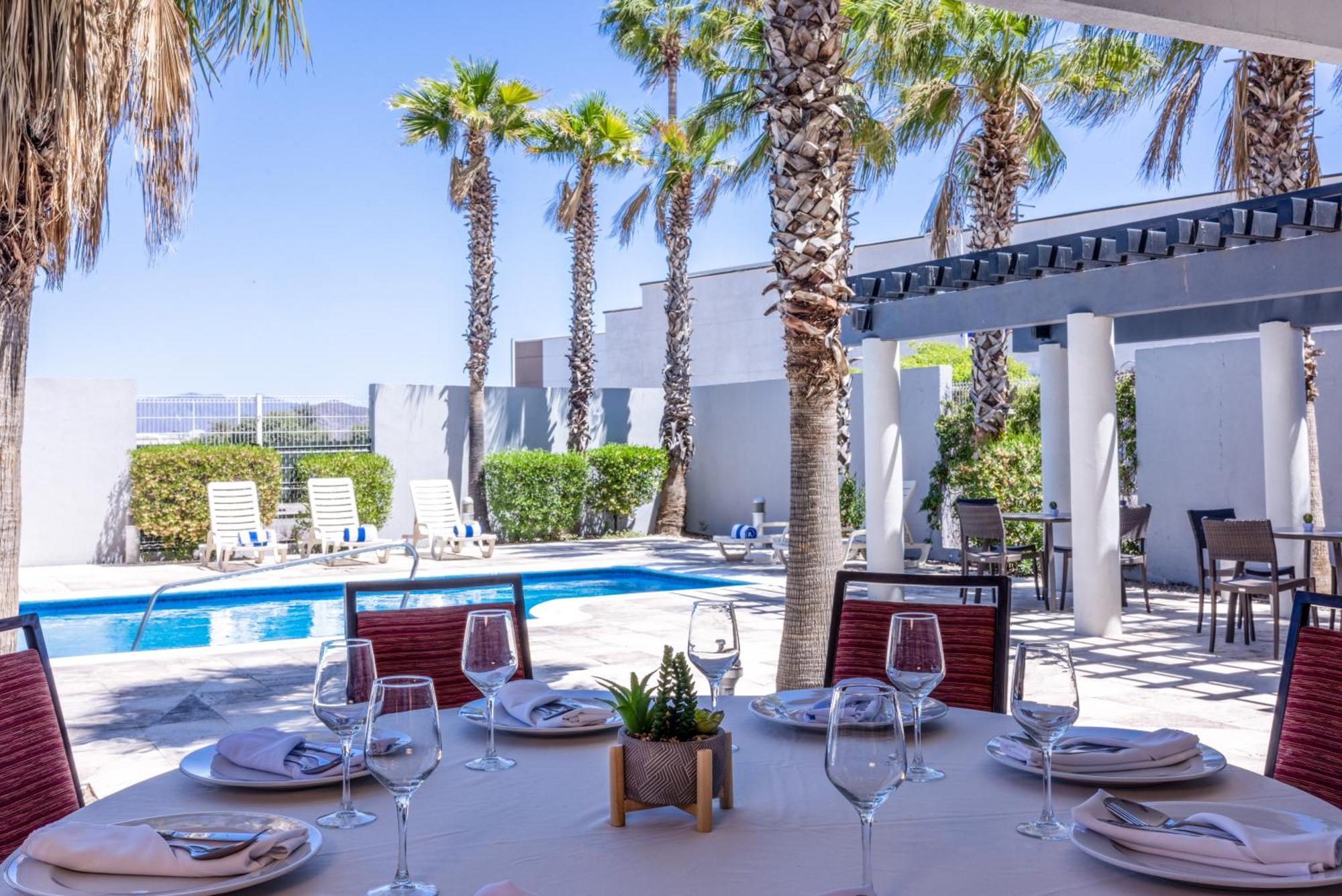 Courtyard By Marriott הרמוסיו מראה חיצוני תמונה