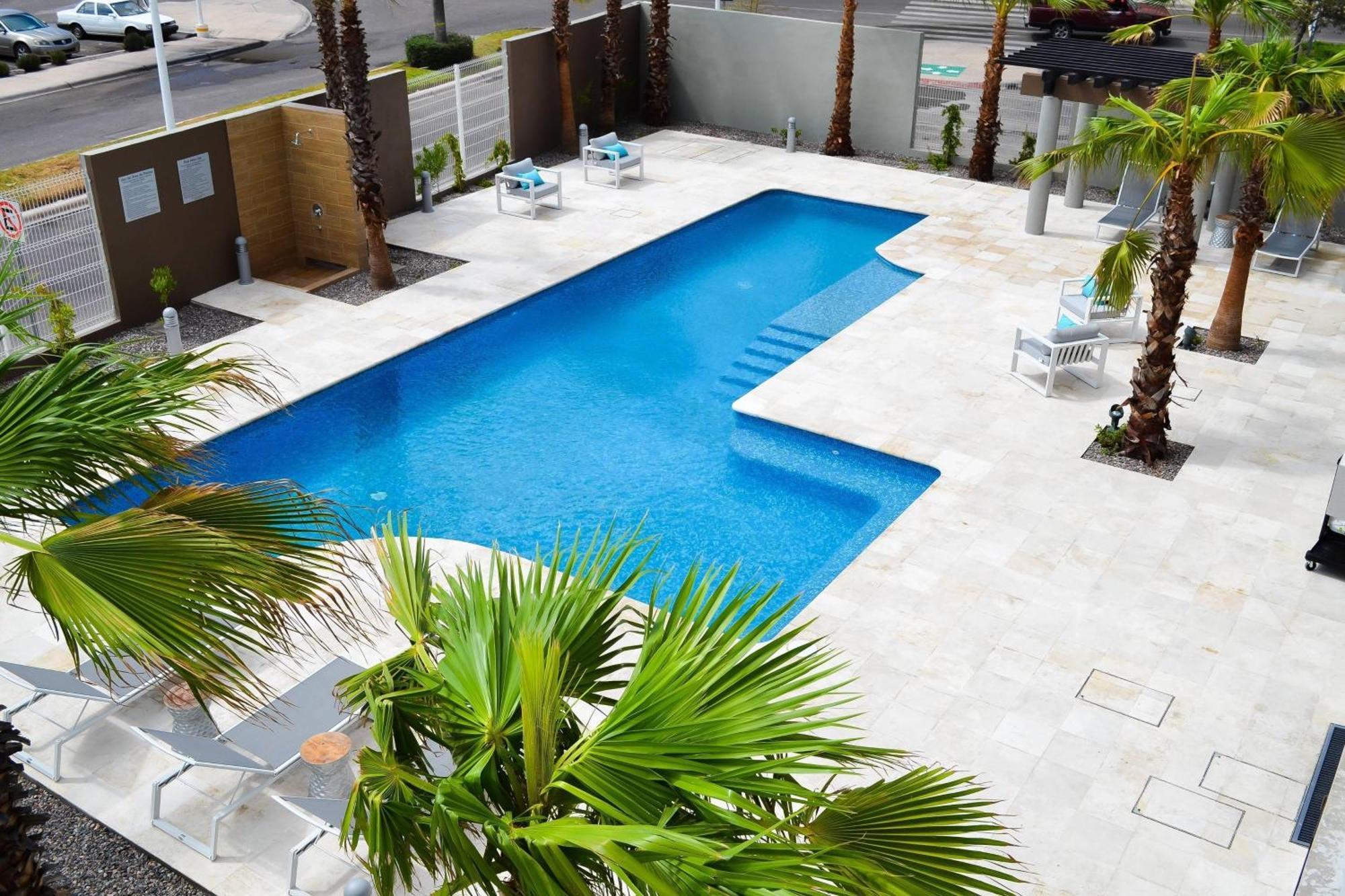 Courtyard By Marriott הרמוסיו מראה חיצוני תמונה