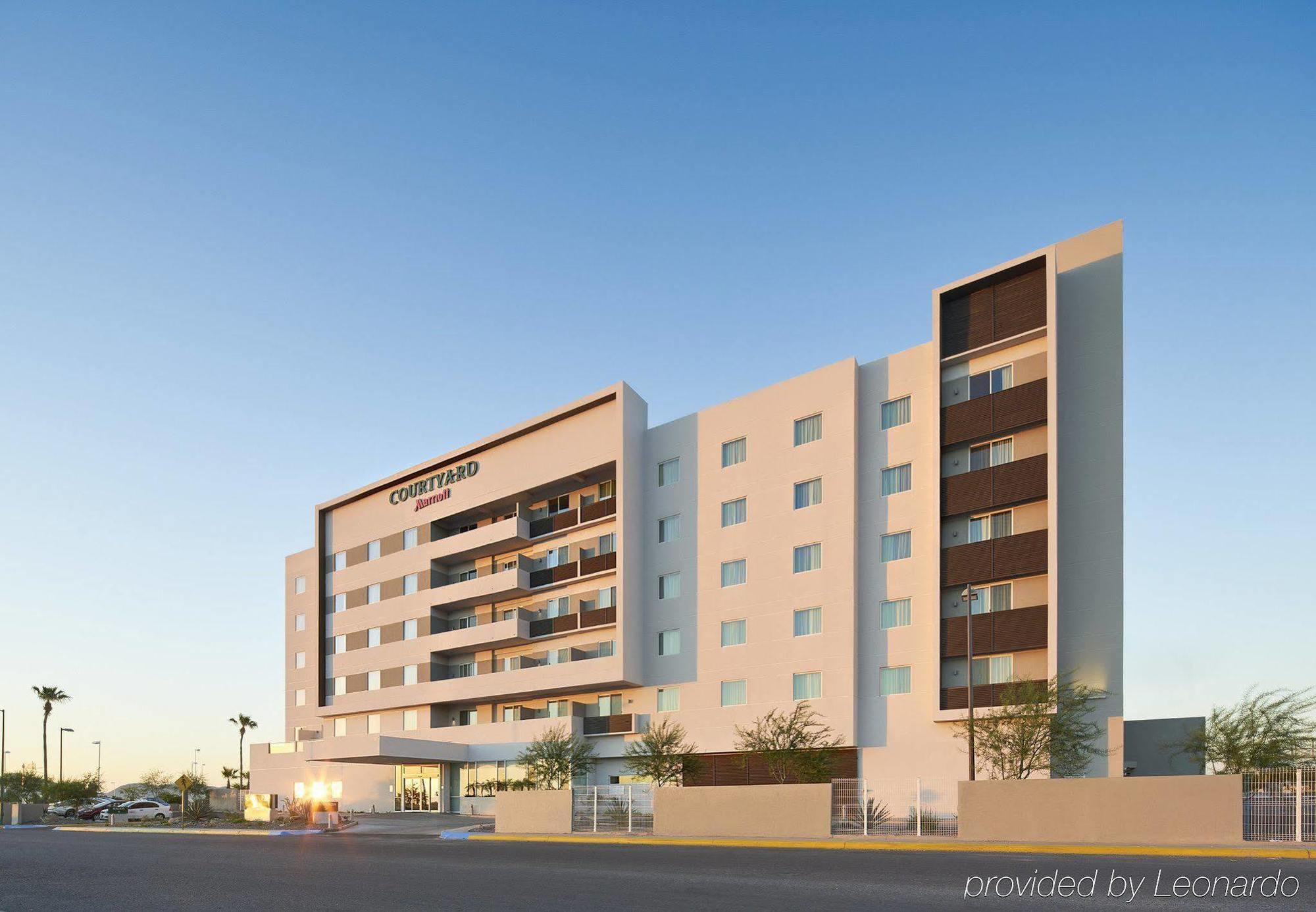 Courtyard By Marriott הרמוסיו מראה חיצוני תמונה
